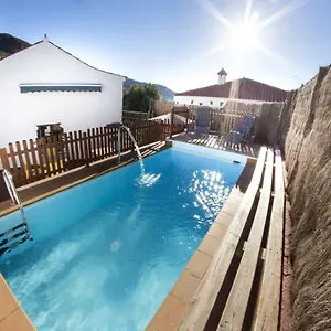 casa-rural-en-hoya-de-tunte-1.in-canary-islands.com/